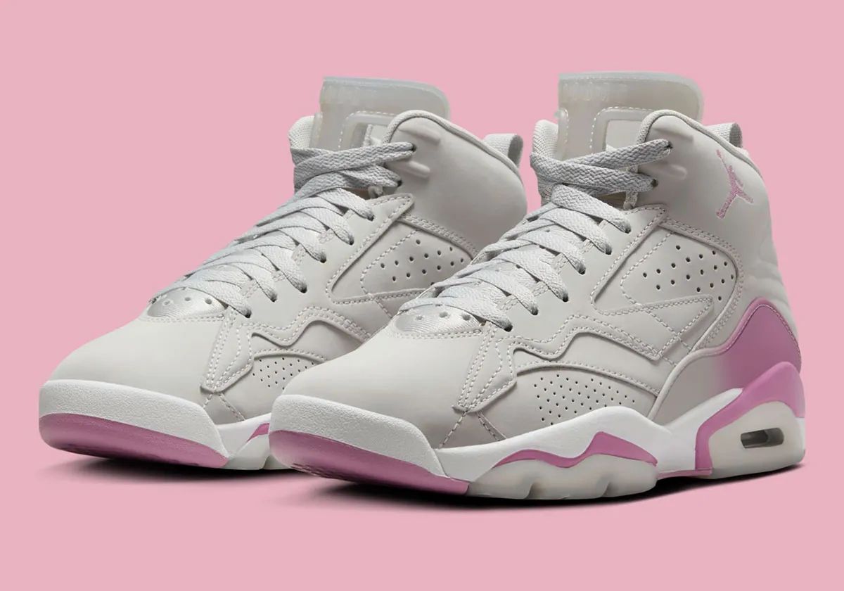 Women's footwear